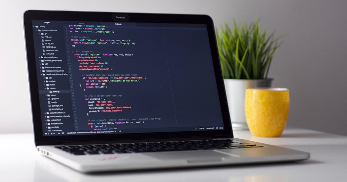How to build a GrapesJS desktop app with Electron (complete guide 2026)